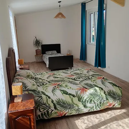 Le Paille En Queue 住宿加早餐酒店